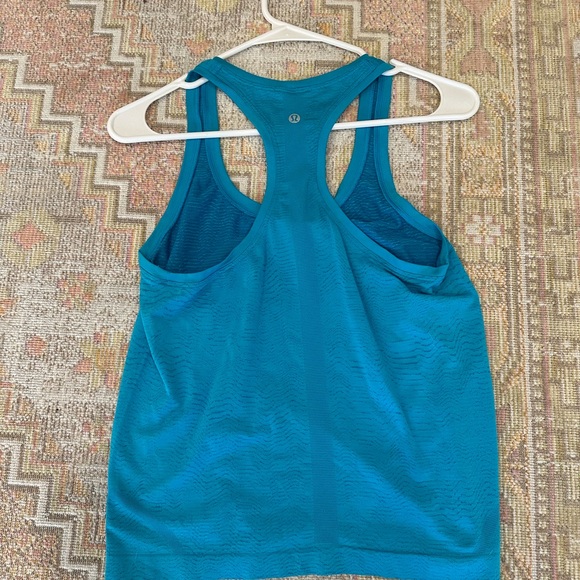 Rare blue lulu tank - Picture 2 of 2